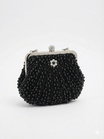 Royal Pearl Couture Clutch – Hand-Beaded Luxury
