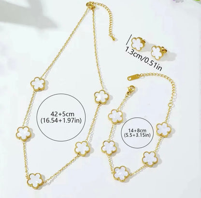 Flower Luxe Set – Necklace, Bracelet & Earrings Trio