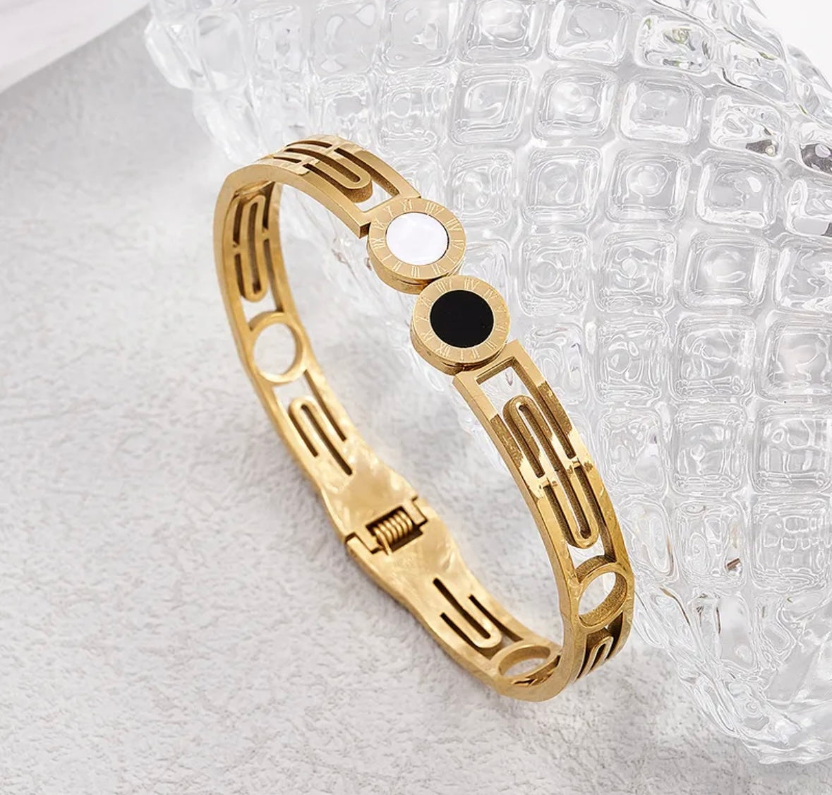 Dual Charm Geometric Bracelet – Black & Mother-of-Pearl Accents